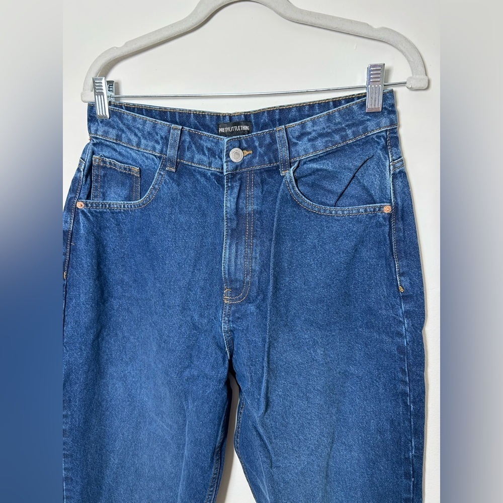 PrettyLittleThing Wash High Rise Boyfriend Jean - Picture 2 of 4